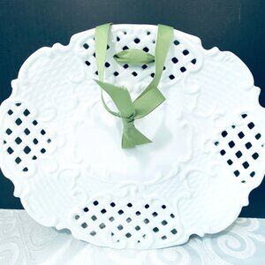 Two's Company12"White Oval Porcelain Plate,Reticulated Scalloped Lattice,Ribbon